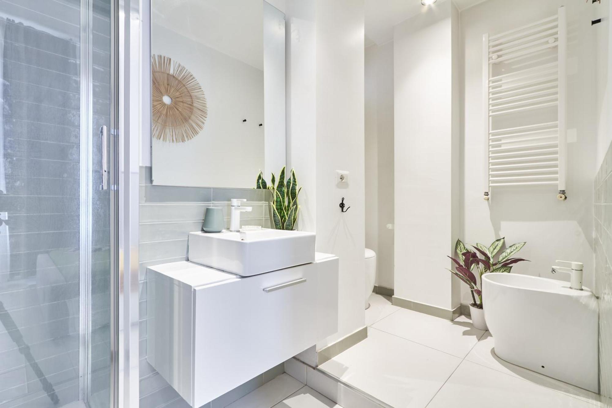 Elegante Appartamento Minimal Dai Tocchi Botanici Milano Dış mekan fotoğraf